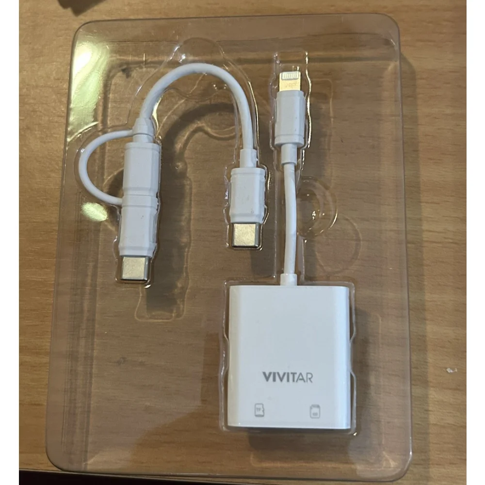 Universal Card Reader Vivitar Mobile SD and MicroSD New Made for iPhone & iPad